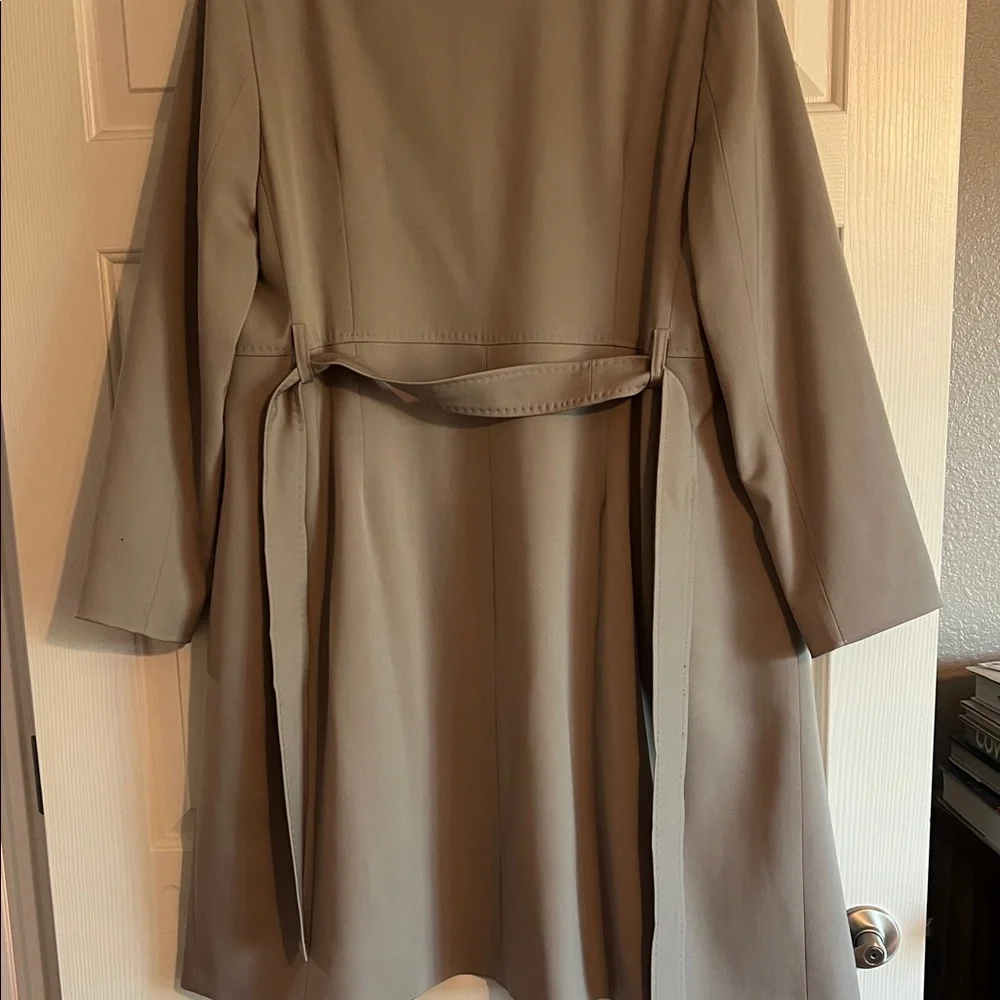 Light Taupe blazer coat - Picture 5 of 9